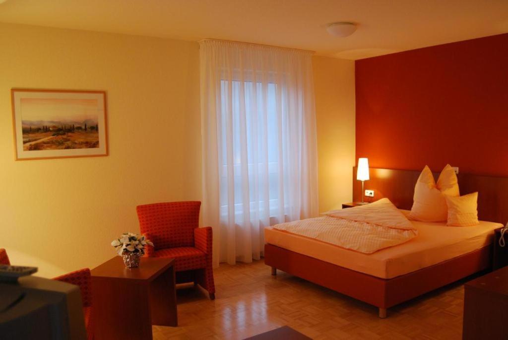 Hotel & Residenz Am Kurpark Schlangenbad Buitenkant foto