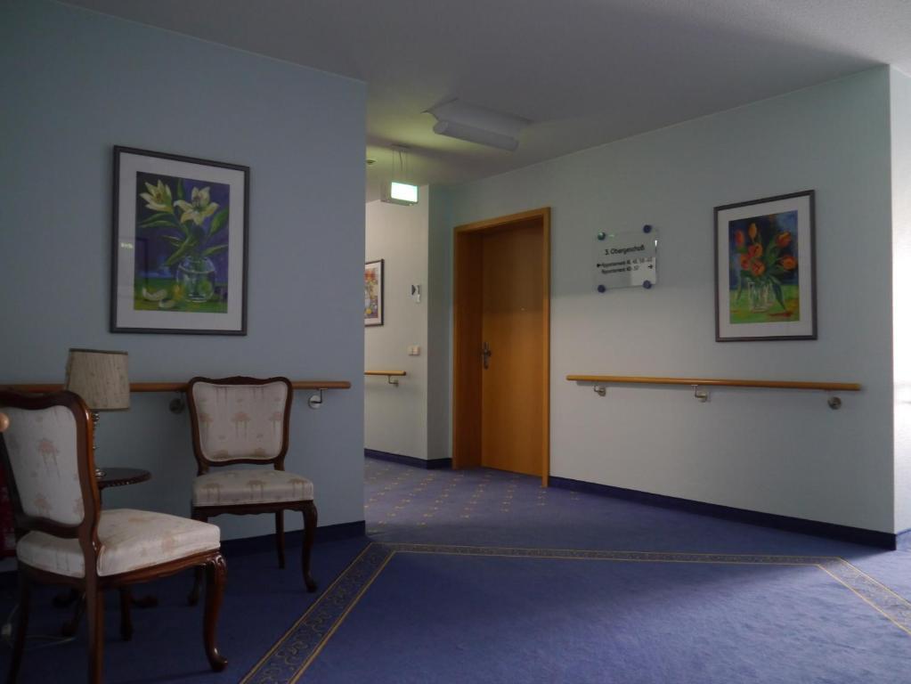 Hotel & Residenz Am Kurpark Schlangenbad Buitenkant foto